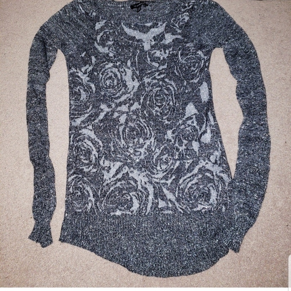 Le chateau sparkly rose pattern long sleeve top